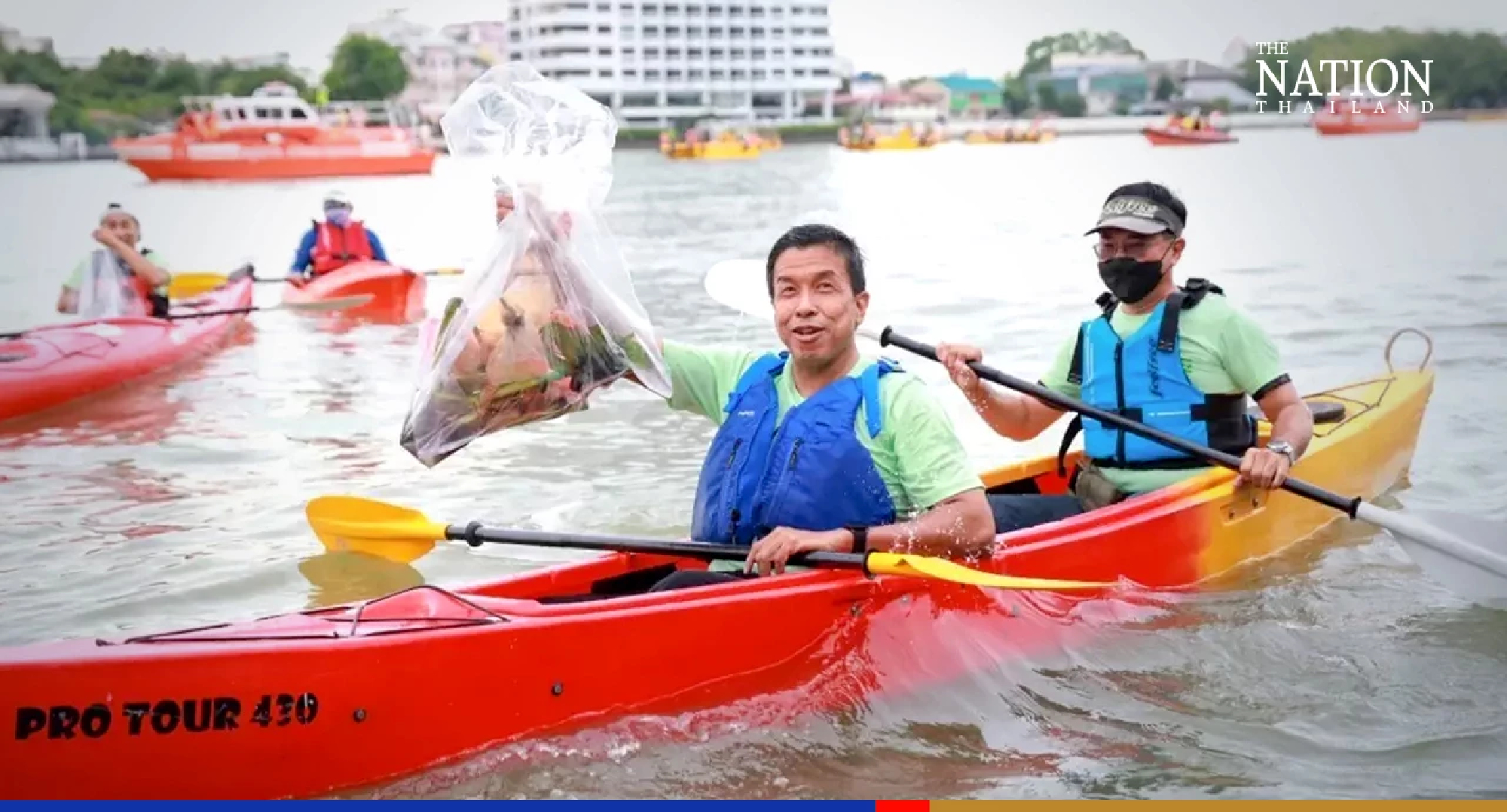 Chadchart cleans Chao Phraya, plants trees to mark Environment Day