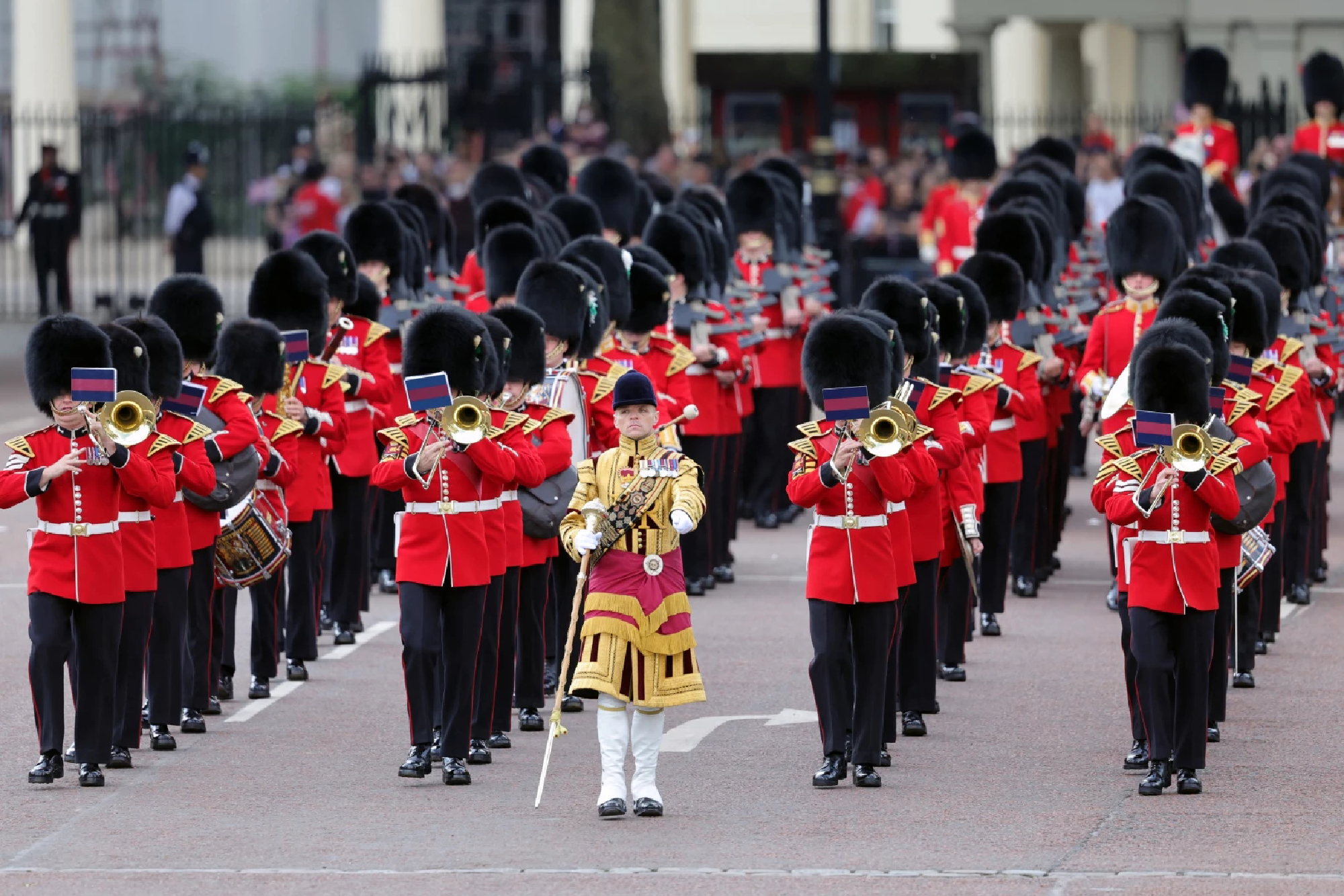 'Trooping the Colour' parade kickstarts Queen's Platinum Jubilee celebrations