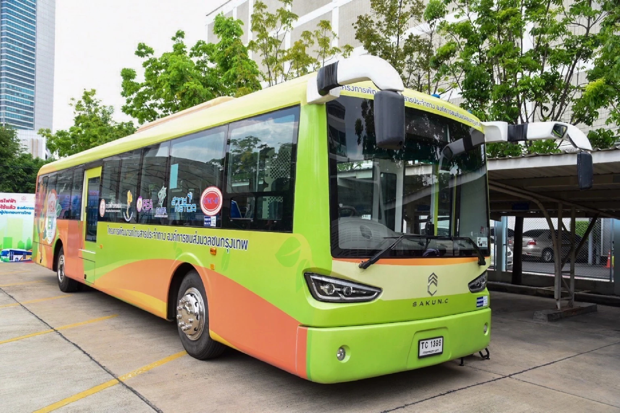 First lot of modified e-buses delivered to BMTA by NSTDA