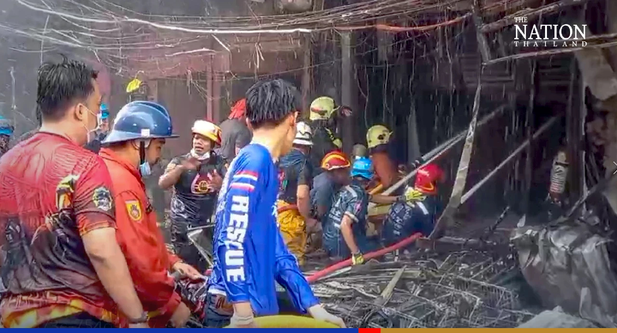 Death toll in Bangkok blaze rises to 2, witness describes horror
