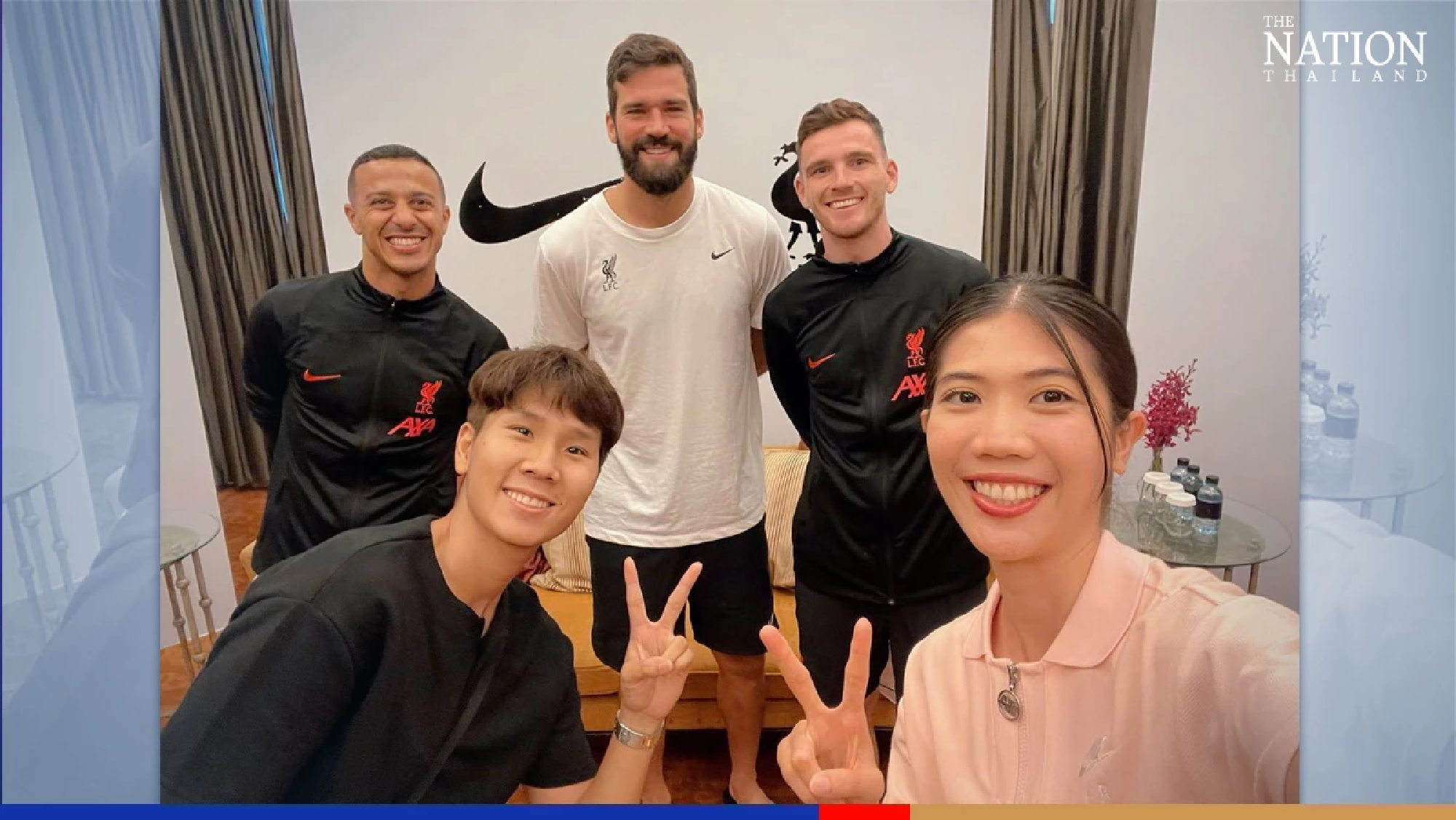 Taekwondo champ Panipak meets Liverpool players