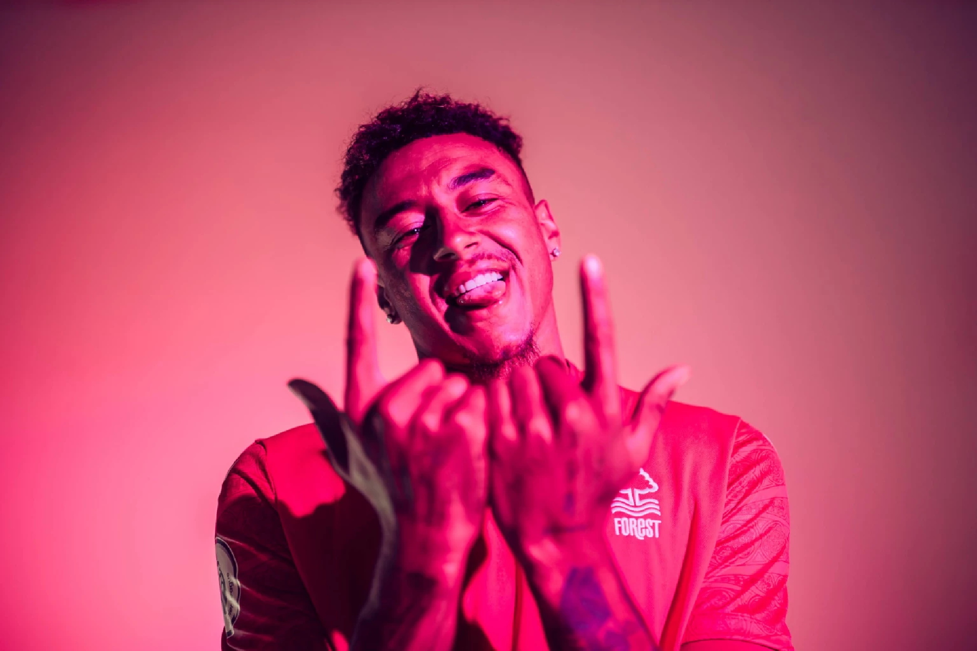 JESSE LINGARD SIGNS FOR NOTTINGHAM FOREST