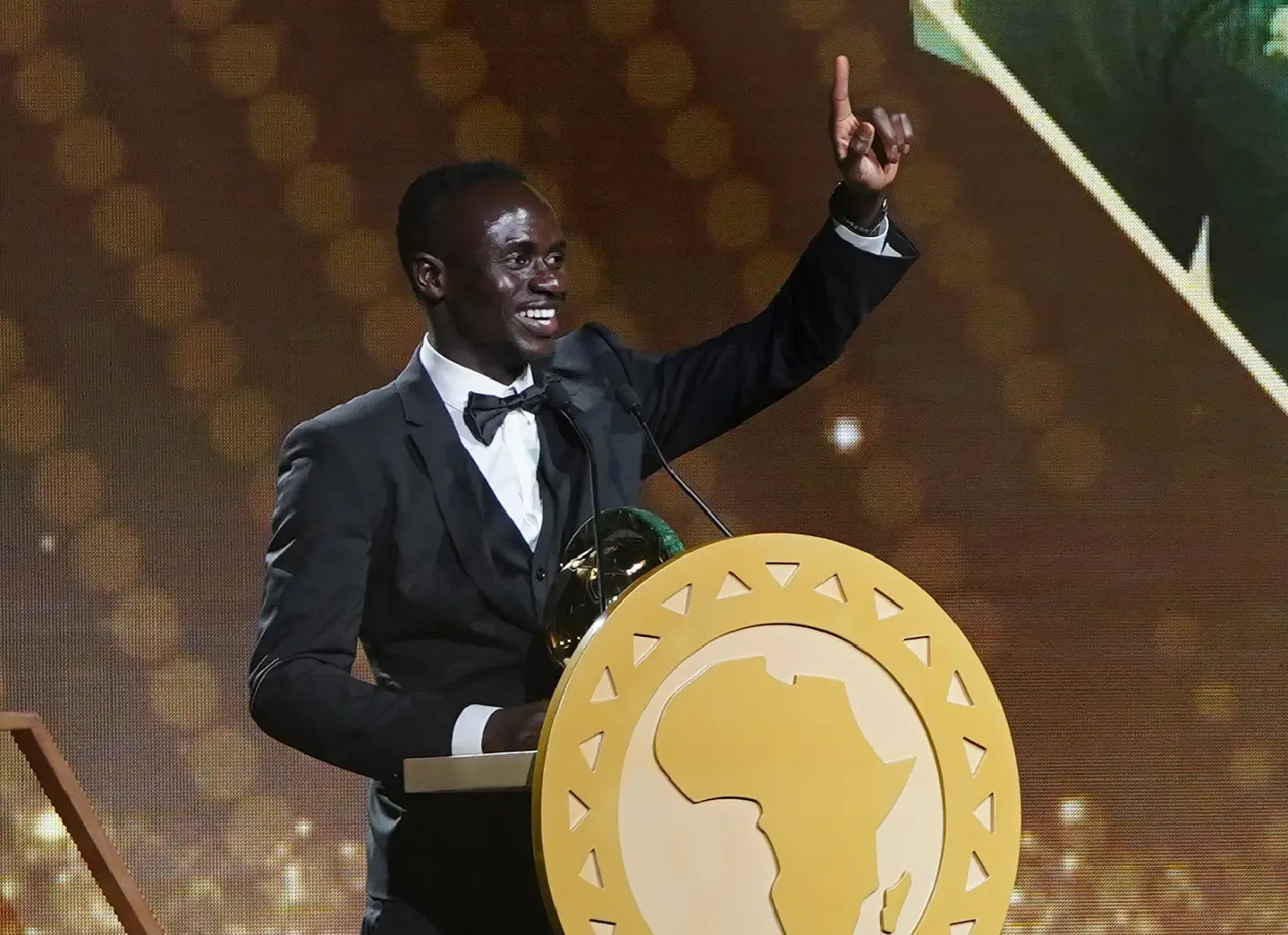 Mane scoops African Footballer of the Year award Mane scoops African Footballer of the Year award