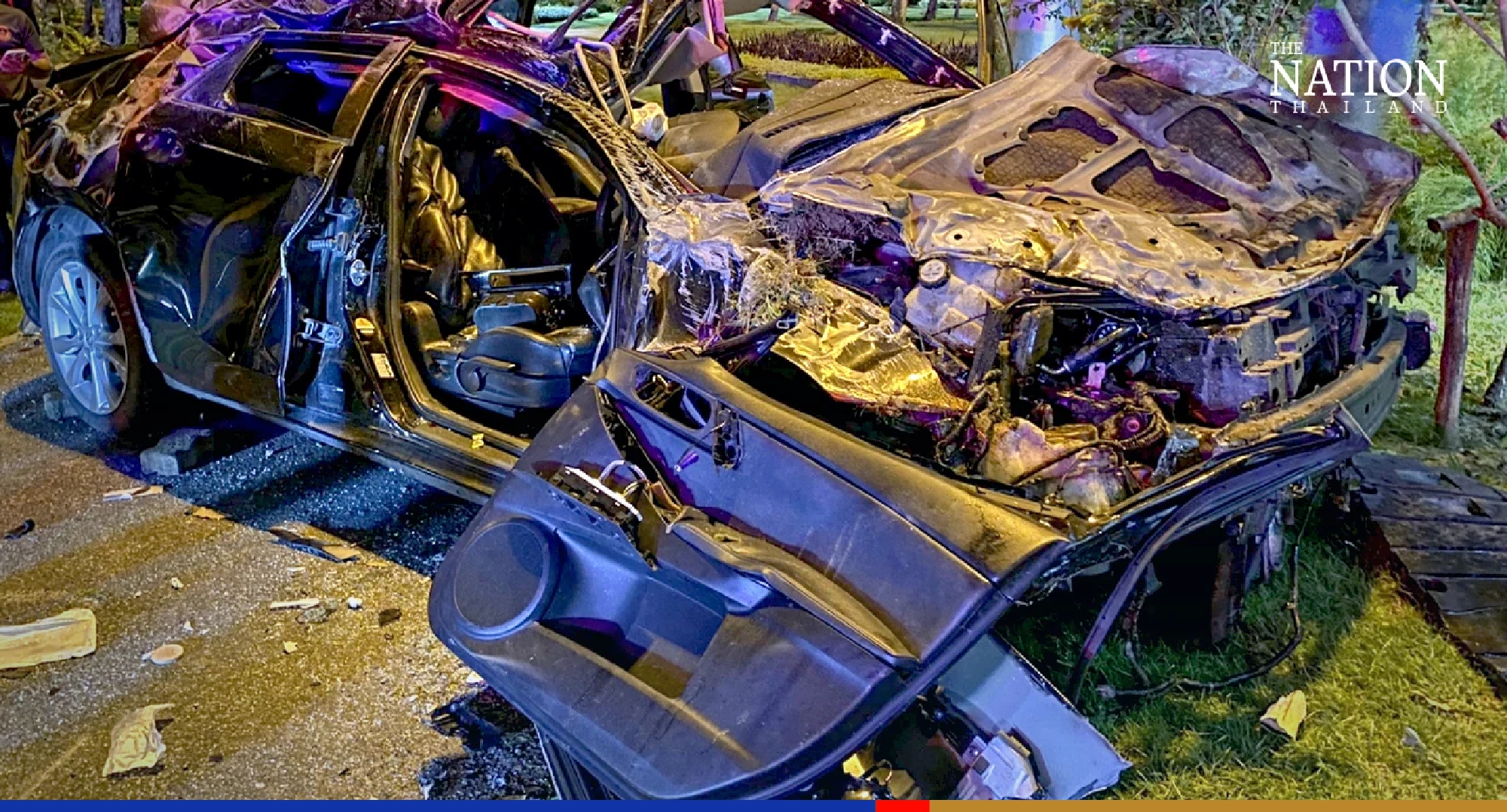 Woman seriously injured as her car falls from Bangkok expressway