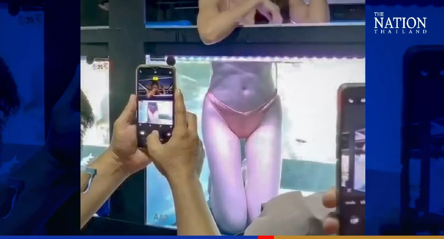 Bikini-clad ‘mermaids’ land Bangkok fish shop in hot water Bikini-clad ‘mermaids’ land Bangkok fish shop in hot water