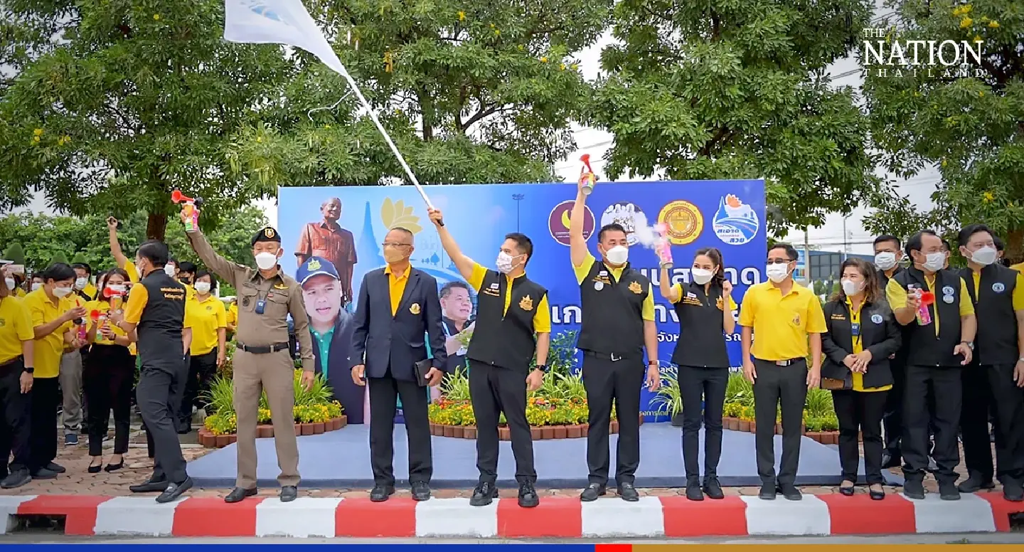 Thais urged to clean streets in push for 100% plastic recycling Thais urged to clean streets in push for 100% plastic recycling