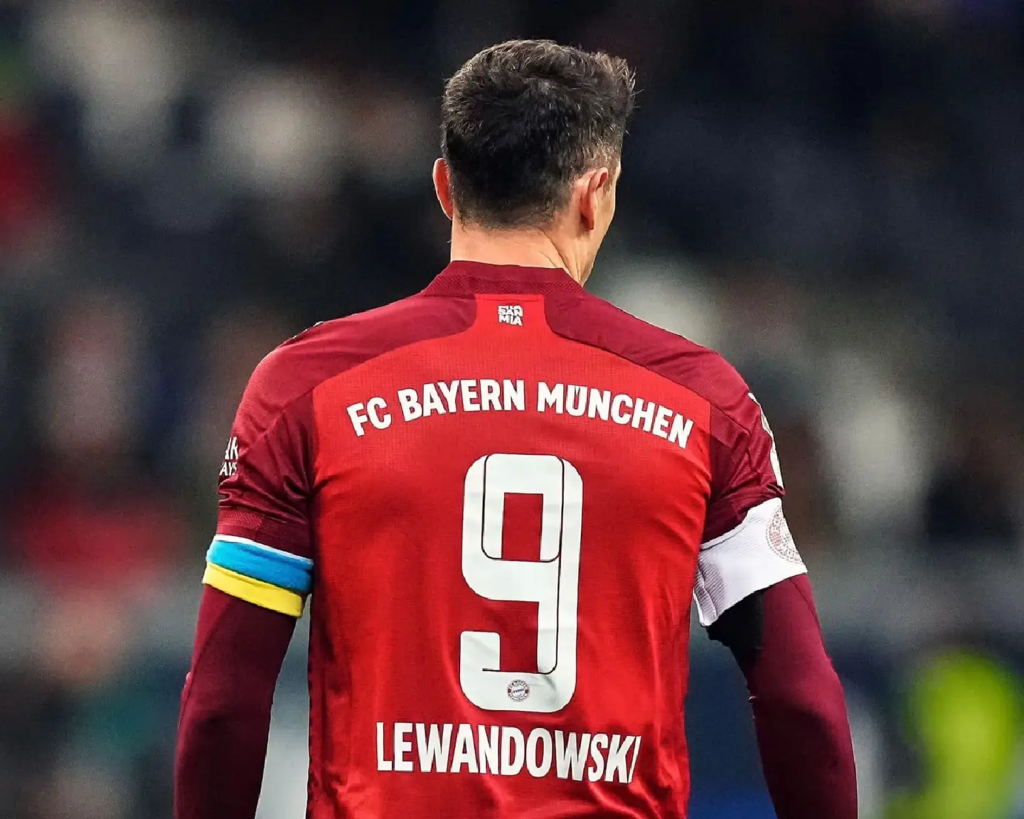 Lewandowski to sign for Barcelona - media reports Lewandowski to sign for Barcelona - media reports