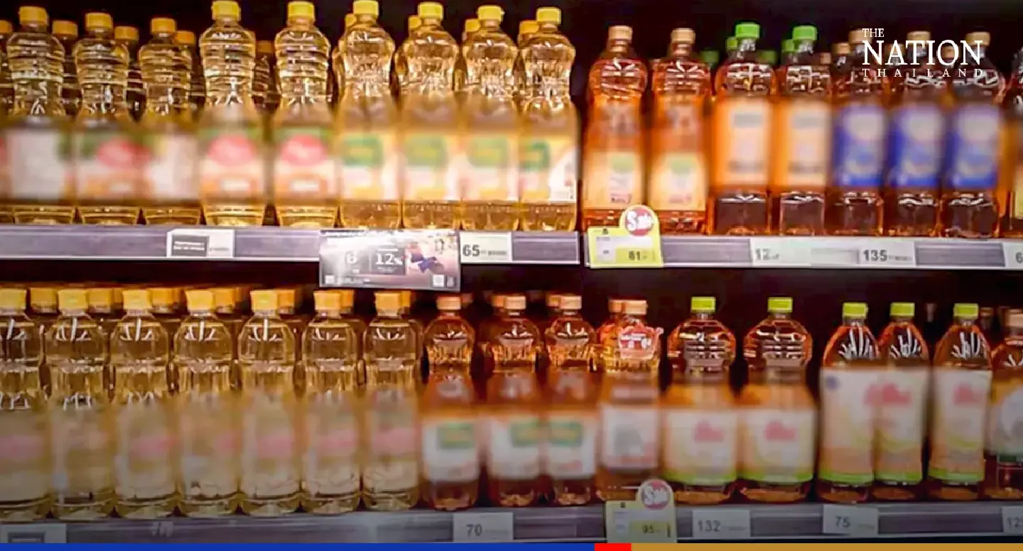 Retail price of palm oil drops THB4-5 per bottle, further cuts coming