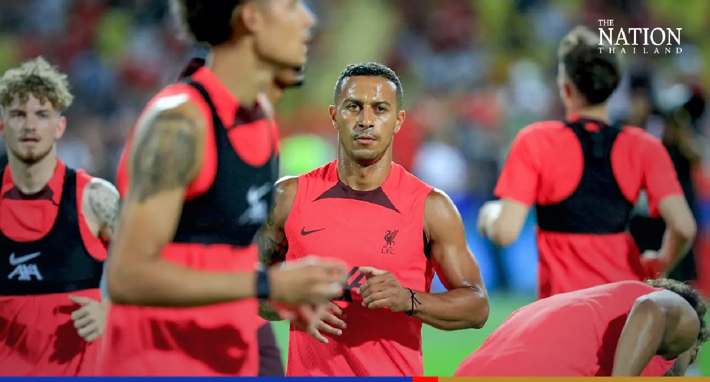 Liverpool hold first public training session in Bangkok