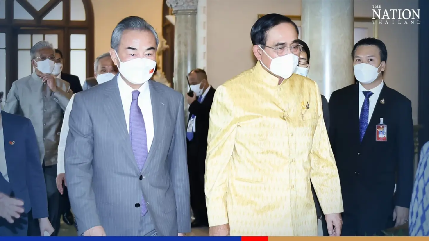 Prayut invites Chinese businesses to invest in EEC Prayut invites Chinese businesses to invest in EEC