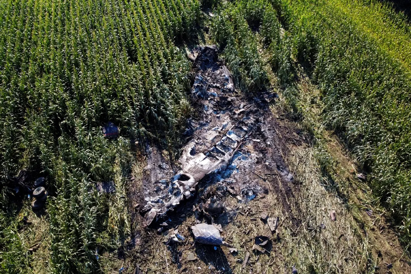 Ukrainian cargo plane with munitions crashes in northern Greece