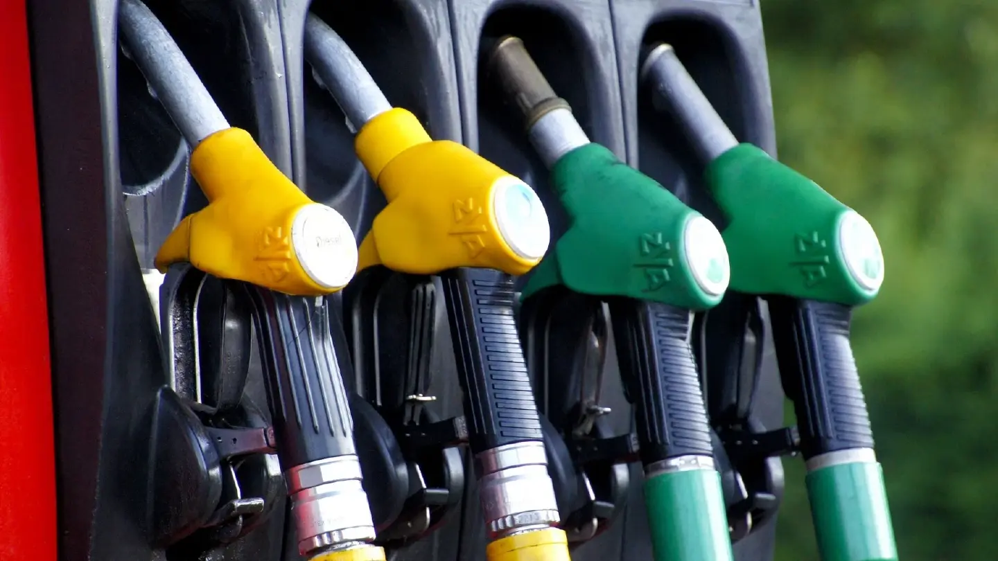 Petrol prices to drop by THB3 per litre and E85 by THB1.8