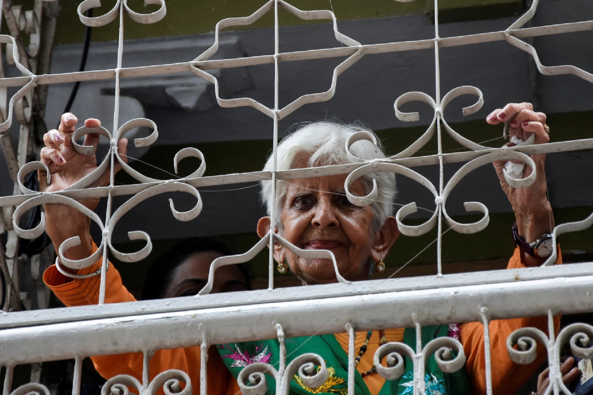 Indian woman visits Pakistan home after 75 years, urges humanity over rivalry