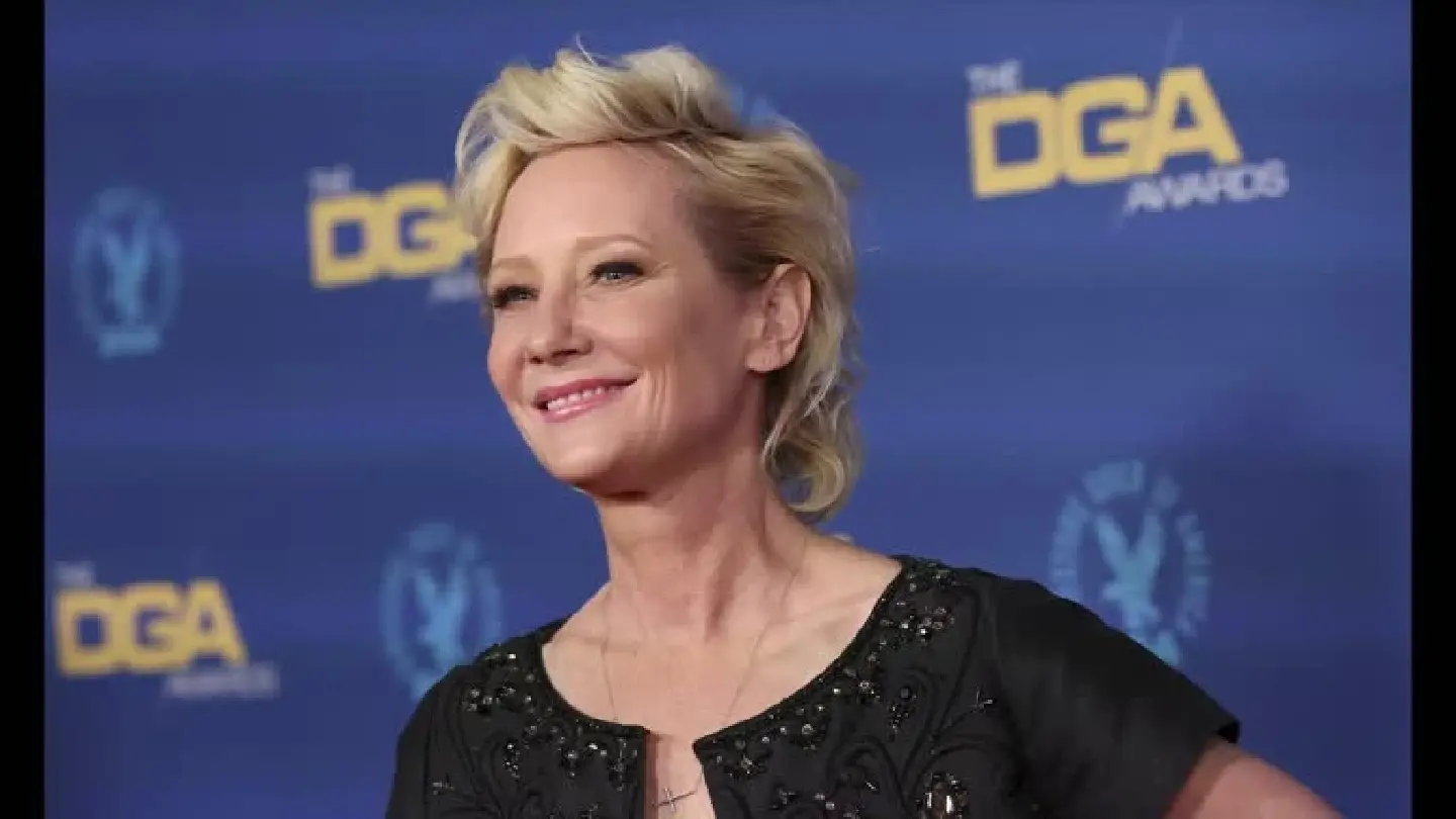 US actor Anne Heche taken off life support 9 days after car crash US actor Anne Heche taken off life support 9 days after car crash