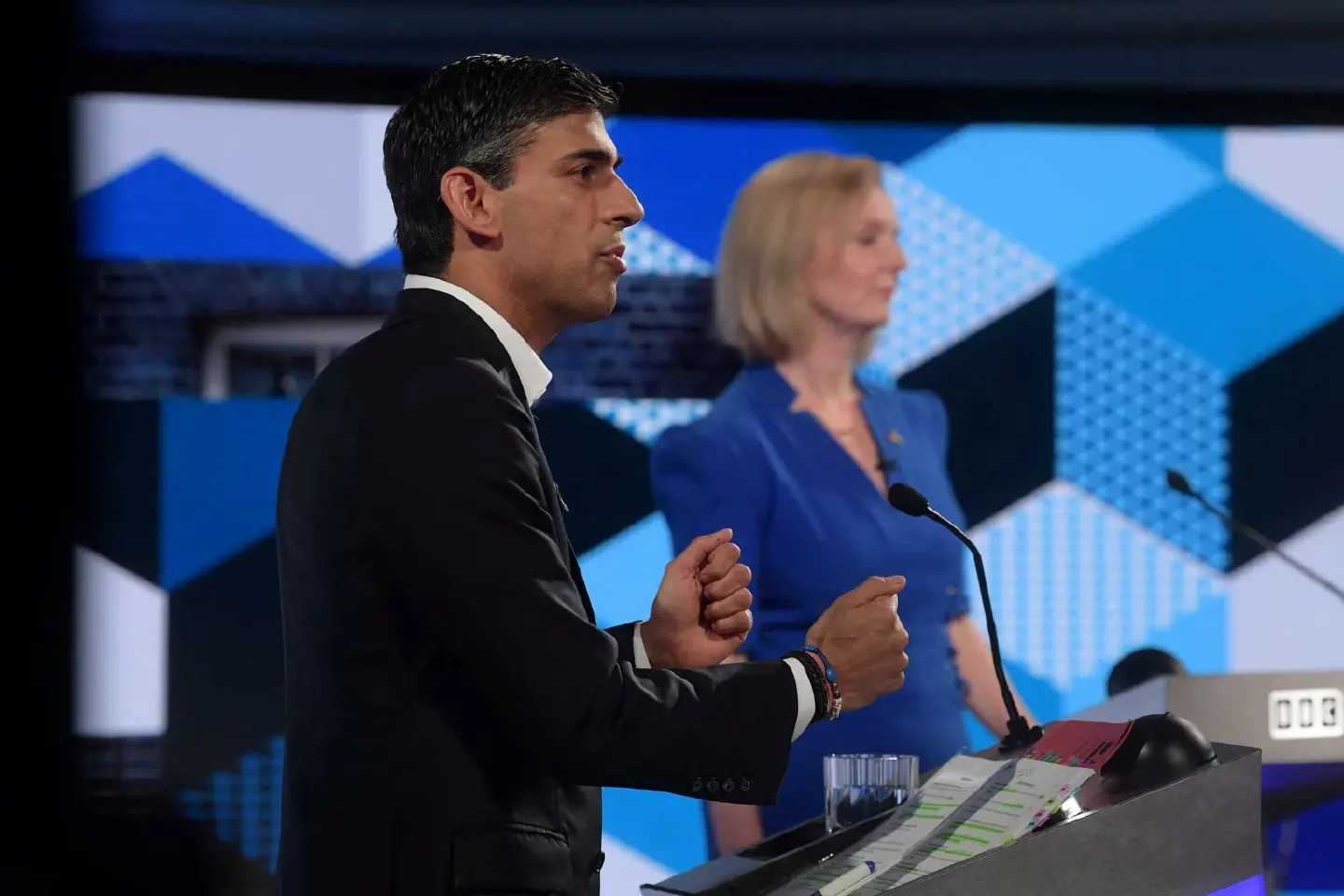UK PM candidates say they would serve in each other's cabinets UK PM candidates say they would serve in each other's cabinets