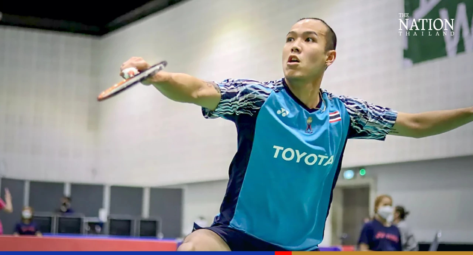 Sitthikom and Supanida claim national badminton titles