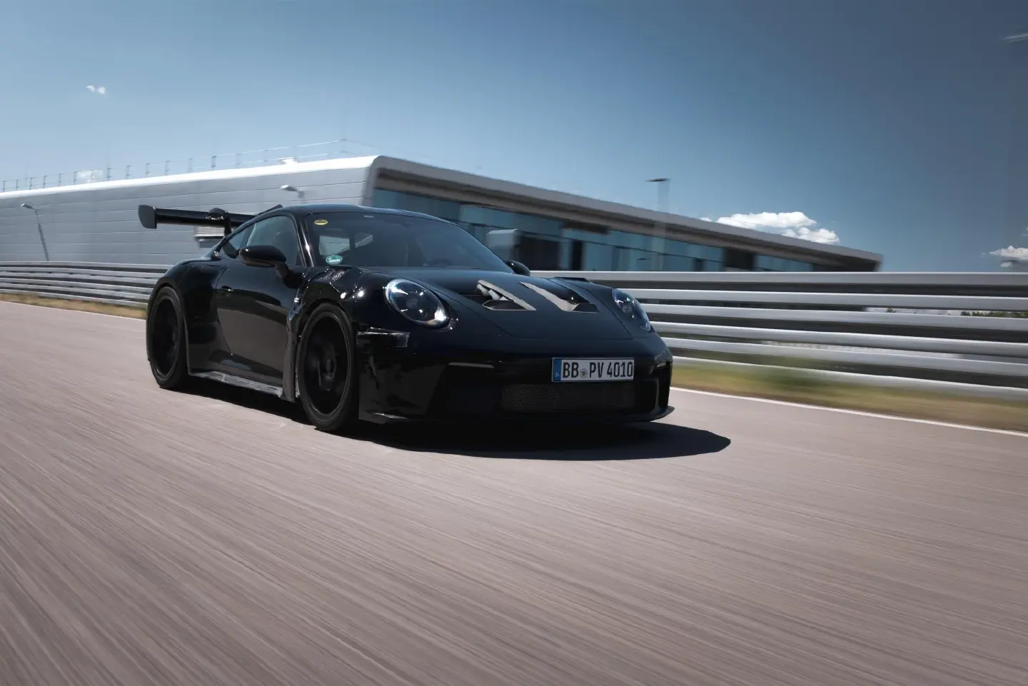 The new Porsche 911 GT3 RS is in the starting blocks