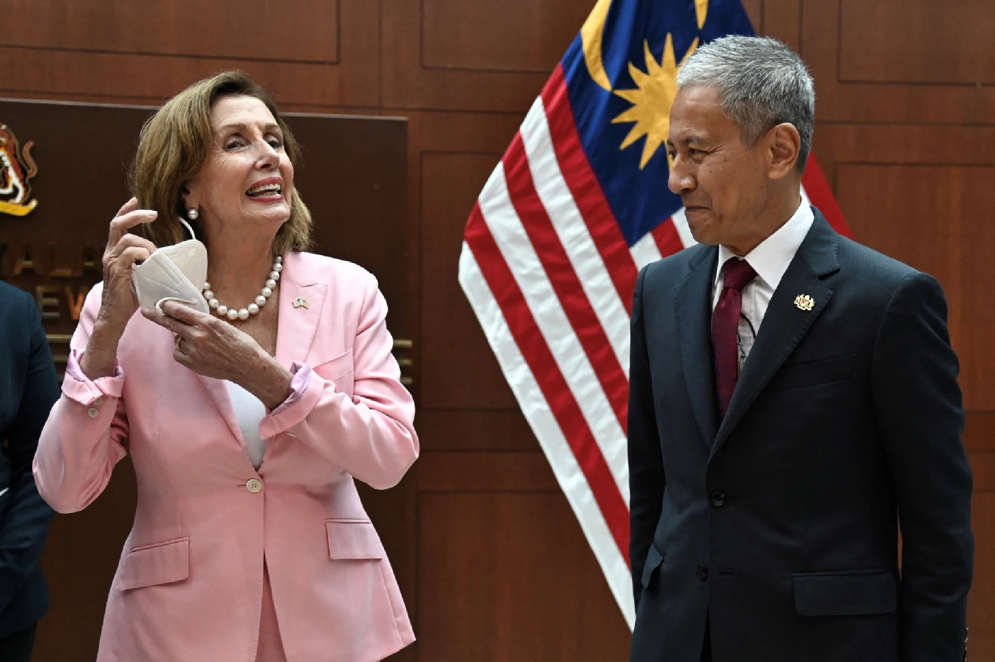 Pelosi arrives in Malaysia ahead of expected trip to Taiwan