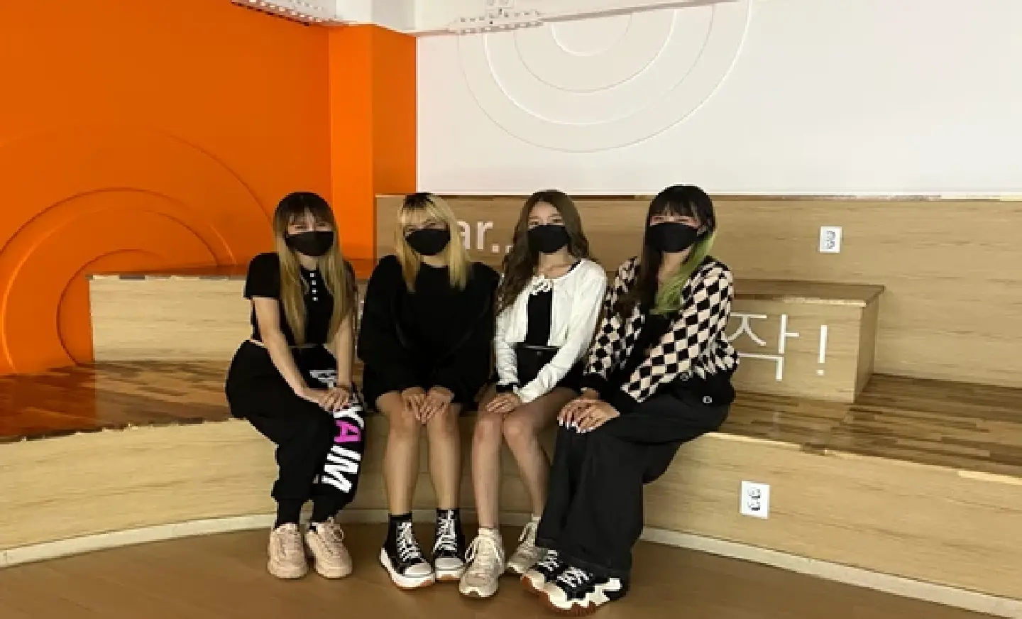 Thai Girl group 'Roseberry', arrived Korea to challenge to be another 'Blackpink' Thai Girl group 'Roseberry', arrived Korea to challenge to be another 'Blackpink'