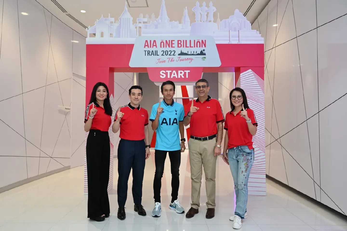 AIA Thailand introduces “AIA One Billion Trail 2022”, the first fund-raising trail running event as a team of four in Thailand, to support the Thai Red Cross Society, and help people live Healthier, Longer, Better Lives AIA Thailand introduces “AIA One Billion Trail 2022”, the first fund-raising trail running event as a team of four in Thailand, to support the Thai Red Cross Society, and help people live Healthier, Longer, Better Lives