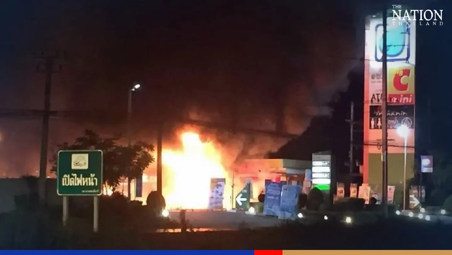 Deep South provinces hit by series of attacks; 7-Elevens shut down in Yala, Pattani Deep South provinces hit by series of attacks; 7-Elevens shut down in Yala, Pattani