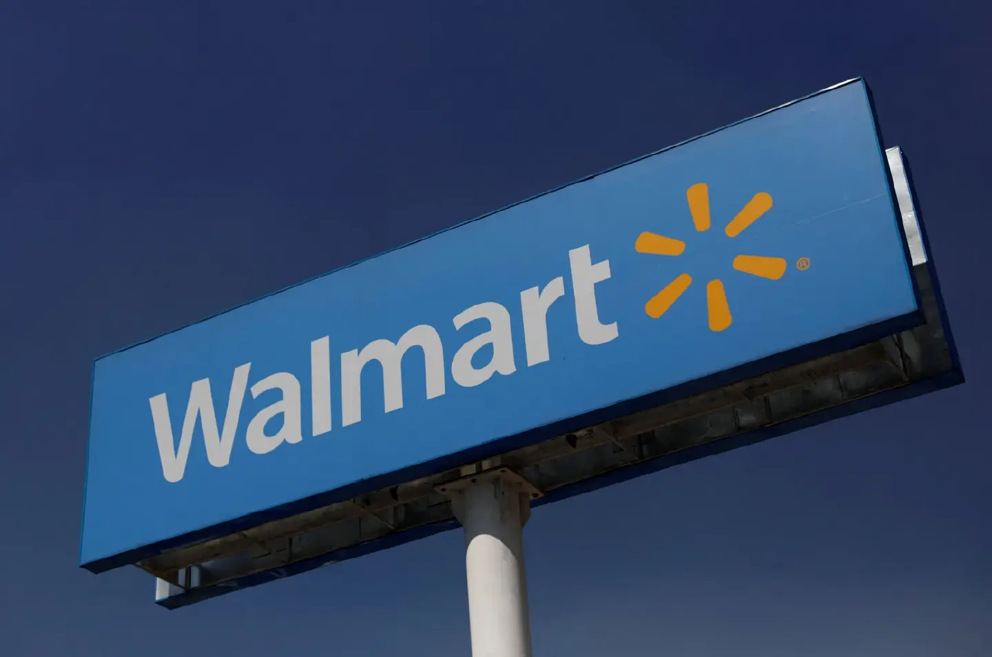 Walmart is the world's largest corporations by revenue for fiscal 2021 Walmart is the world's largest corporations by revenue for fiscal 2021