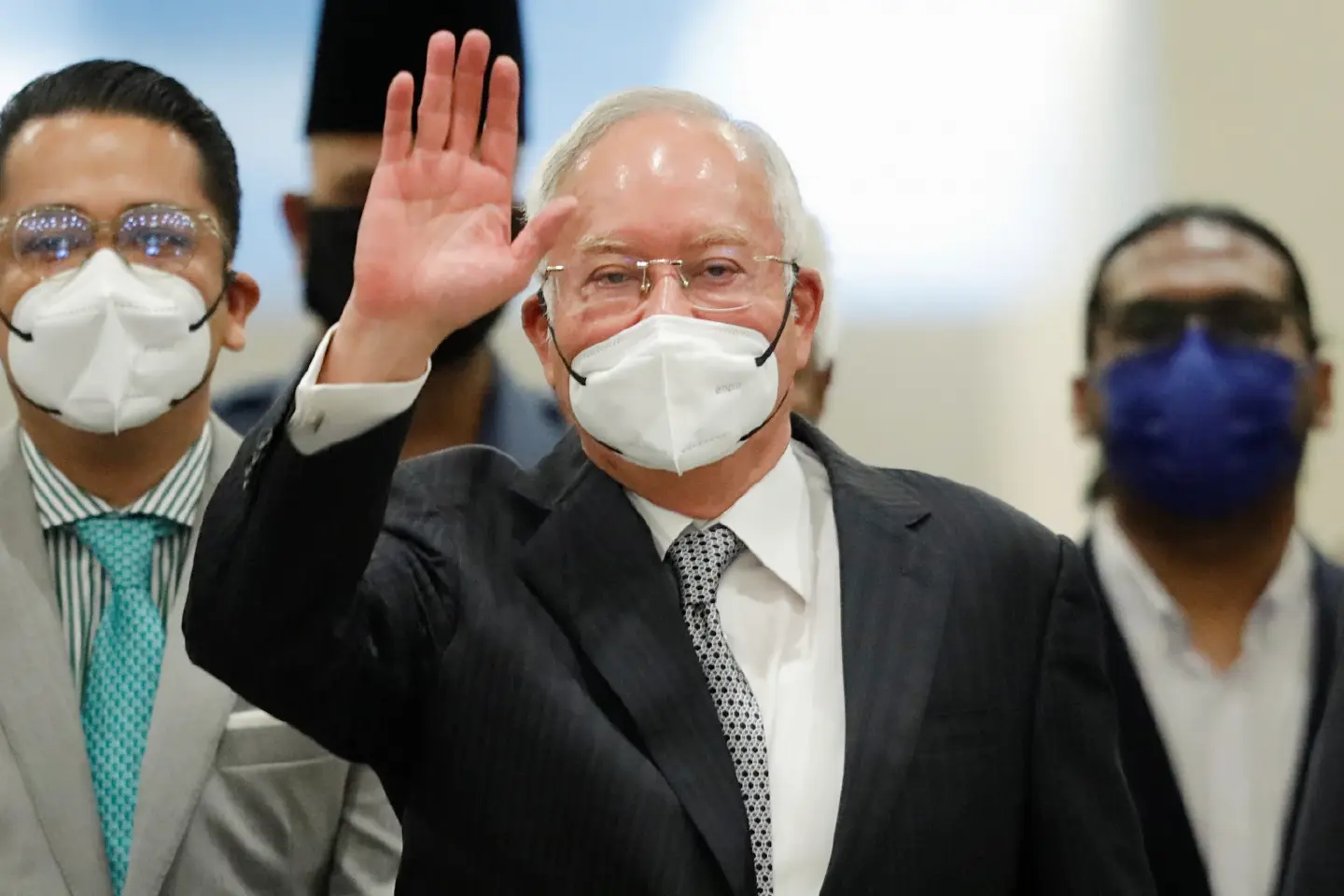 Najib Razak pens ‘farewell’ note to family