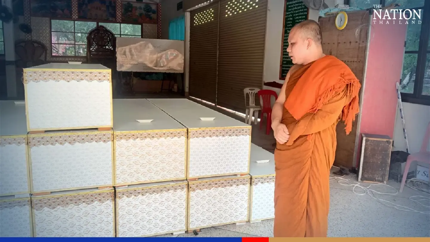 Sympathetic Korat temple makes coffins for poor families in need Sympathetic Korat temple makes coffins for poor families in need