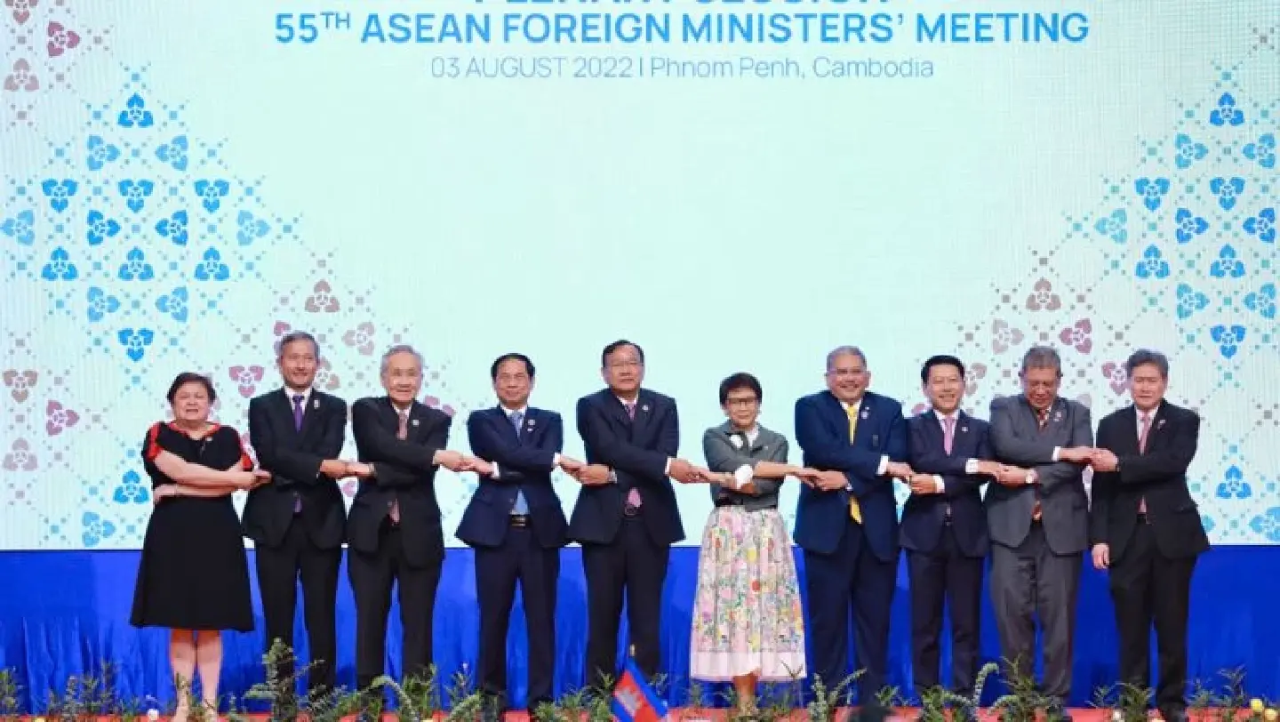 Asean foreign ministers urge restraint as Taiwan tension boils Asean foreign ministers urge restraint as Taiwan tension boils