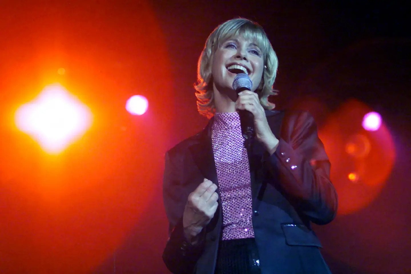 British-Born Australian singer Olivia Newton-John dies at 73 British-Born Australian singer Olivia Newton-John dies at 73