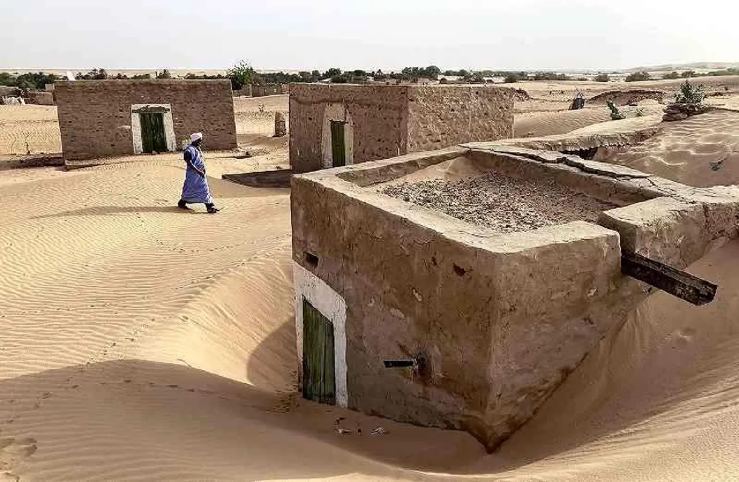 World heritage engulfed by Sahara Desert sand in global warming World heritage engulfed by Sahara Desert sand in global warming