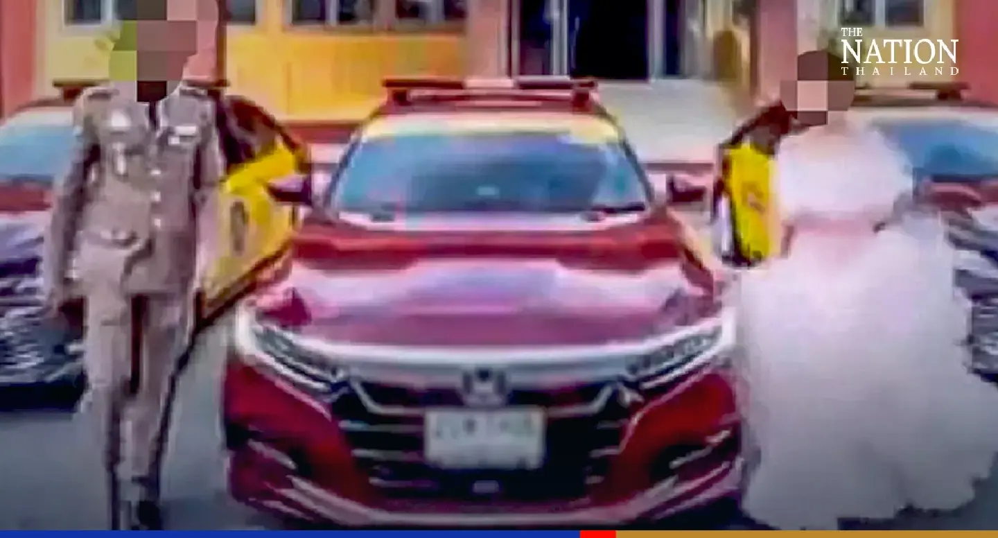 Hat Yai Highway Police officer’s pre-wedding photoshoot causes ruckus online Hat Yai Highway Police officer’s pre-wedding photoshoot causes ruckus online
