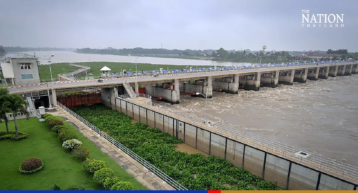 Flood warning for downstream provinces as Chao Phraya Dam discharge rises Flood warning for downstream provinces as Chao Phraya Dam discharge rises
