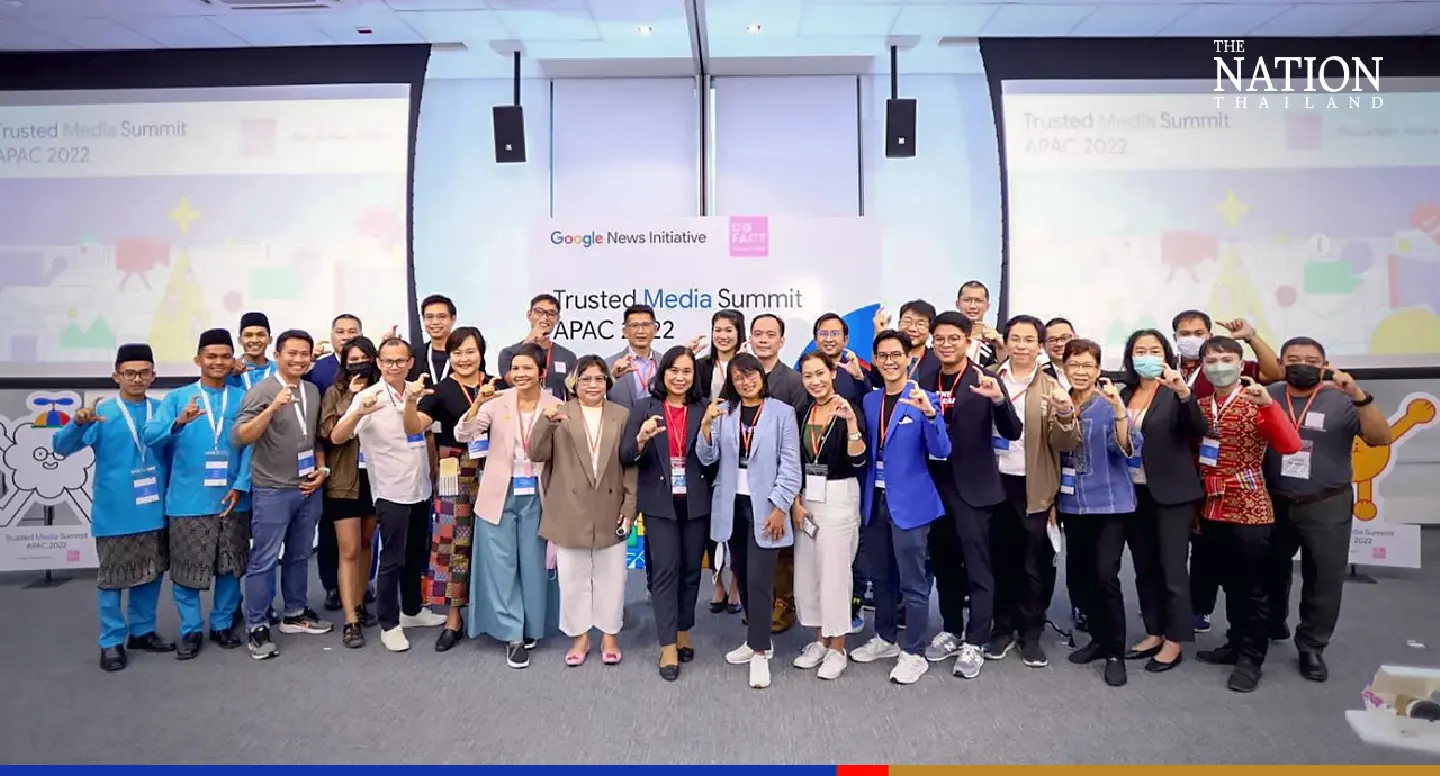 Most Thai political news reports believable, say Bangkokians