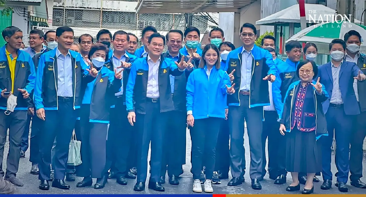 ‘Madame Dear’ joins Democrat Party, boosting its prospects in Bangkok