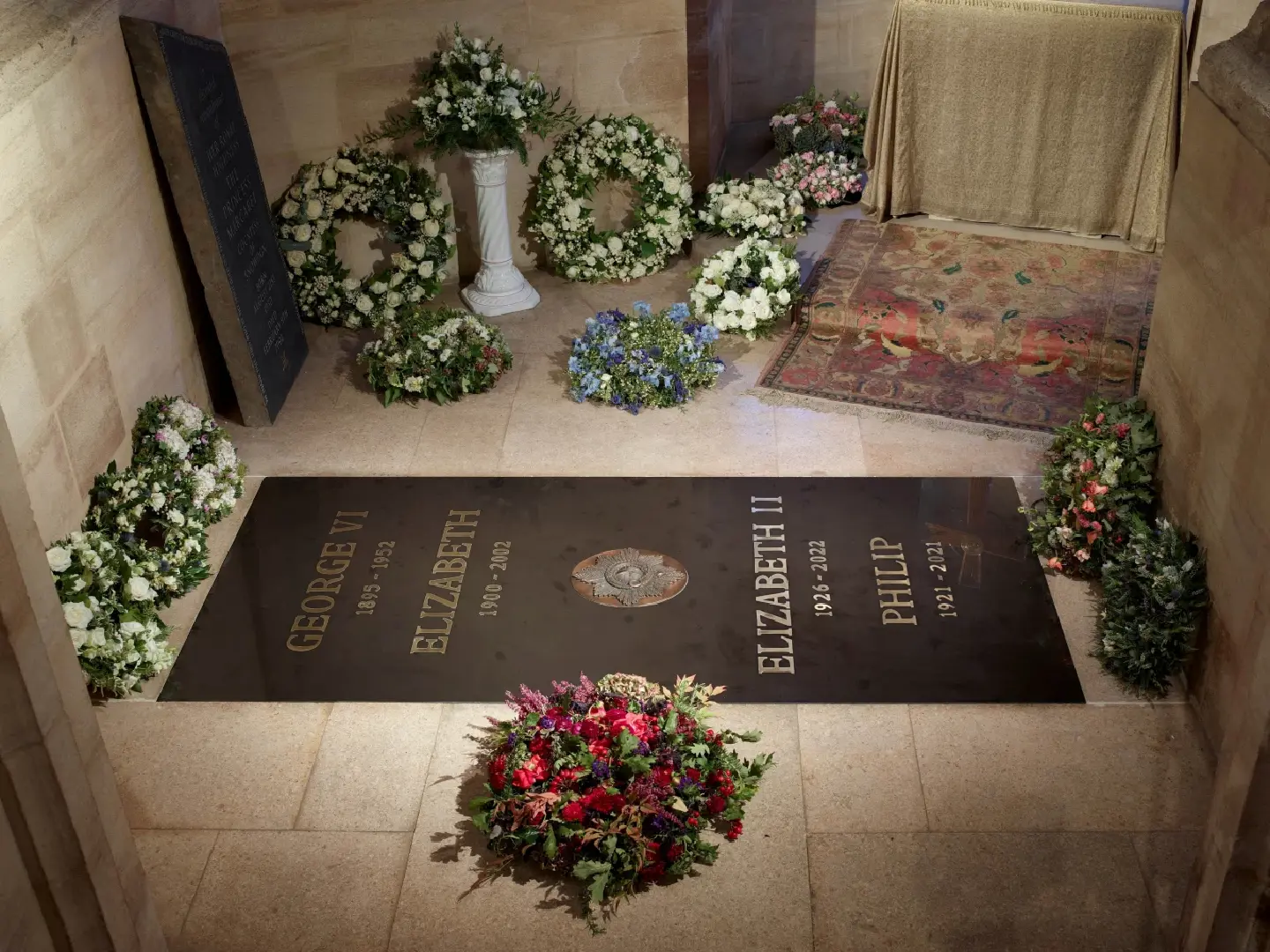 Image released showing Queen resting place in Windsor Image released showing Queen resting place in Windsor