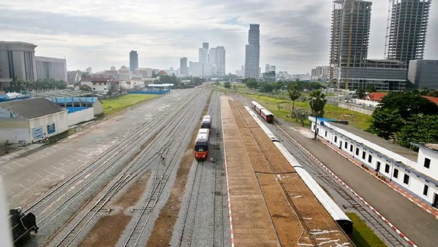 Cambodia eyes revamp of its logistics sector