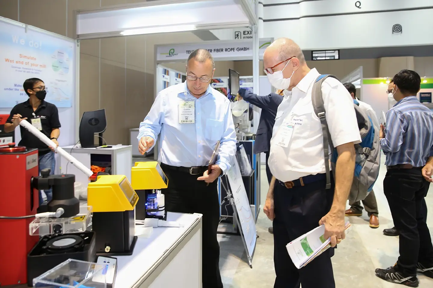 Foreign countries eye tendency of Thai and Asian pulp and paper industries