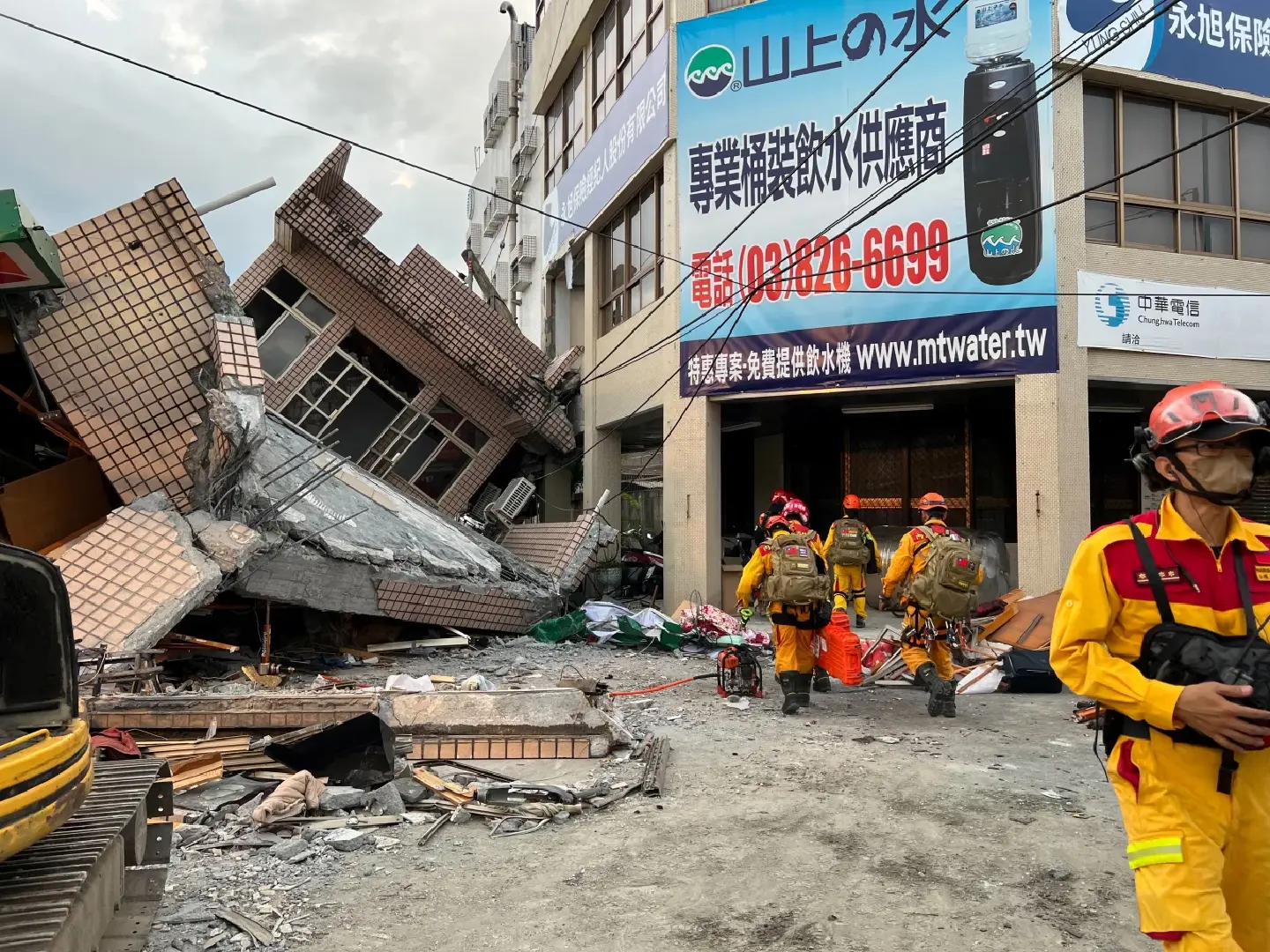 Earthquakes jolt Taiwan, no casualties reported