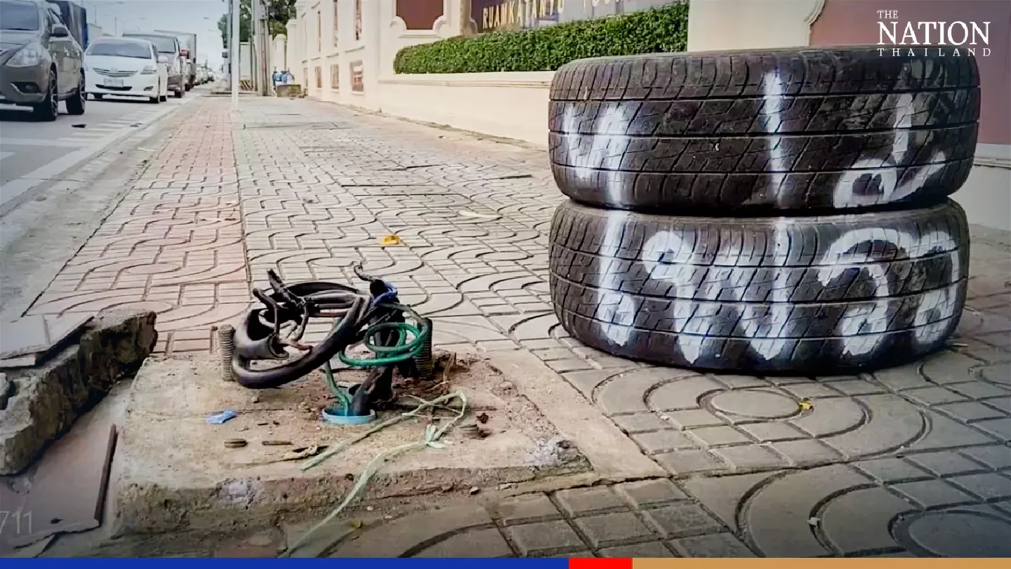MEA dealing with exposed wire on King Kaew Road footpath