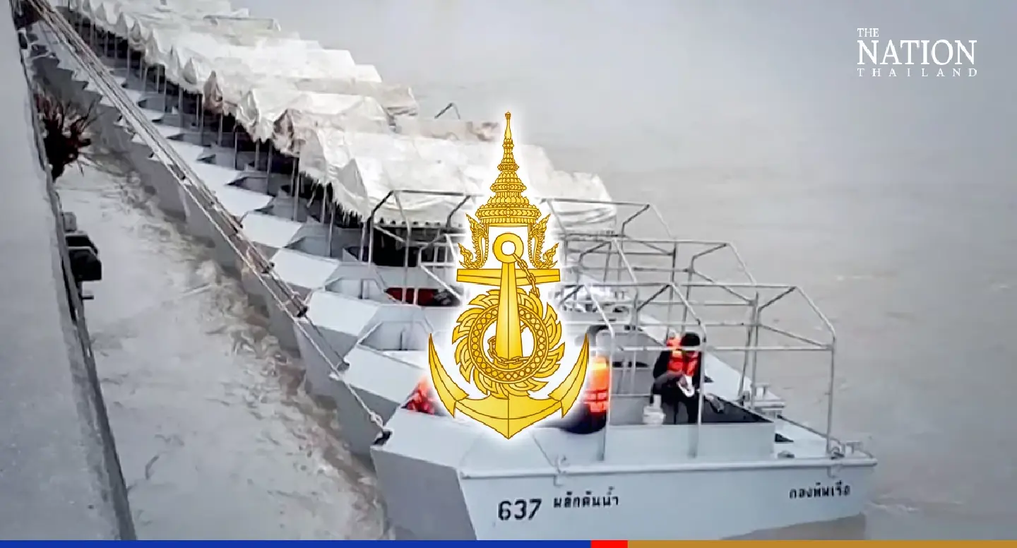 Navy prepares 80 boats for Bangkok flood relief operation