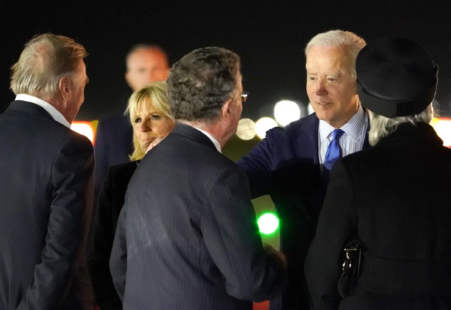 Bidens arrive in London for Queen Elizabeth's funeral Bidens arrive in London for Queen Elizabeth's funeral