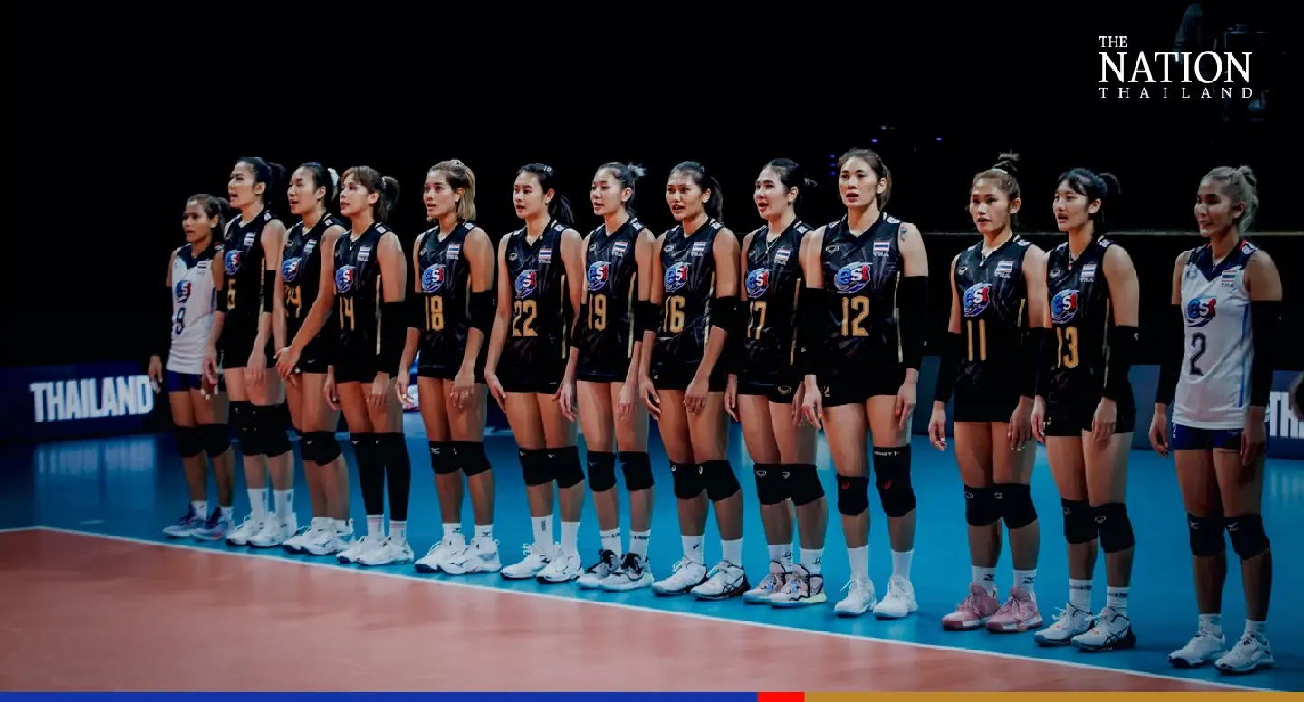 Their Majesties congratulate Thai spikers on thrilling victory Their Majesties congratulate Thai spikers on thrilling victory
