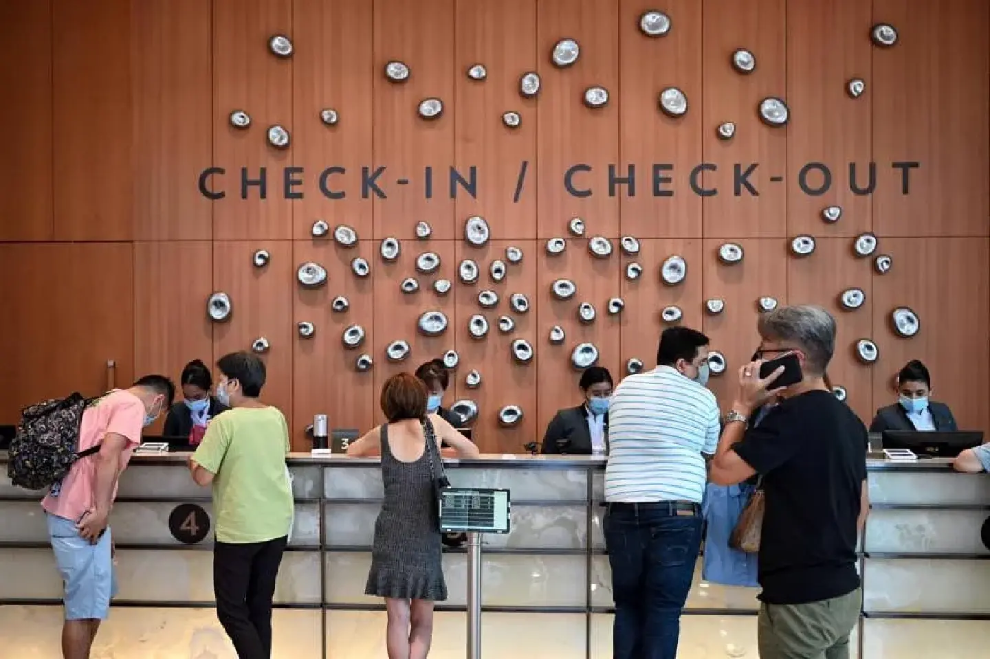 Singapore hotels charge highest average room rate in 10 years as visitors return