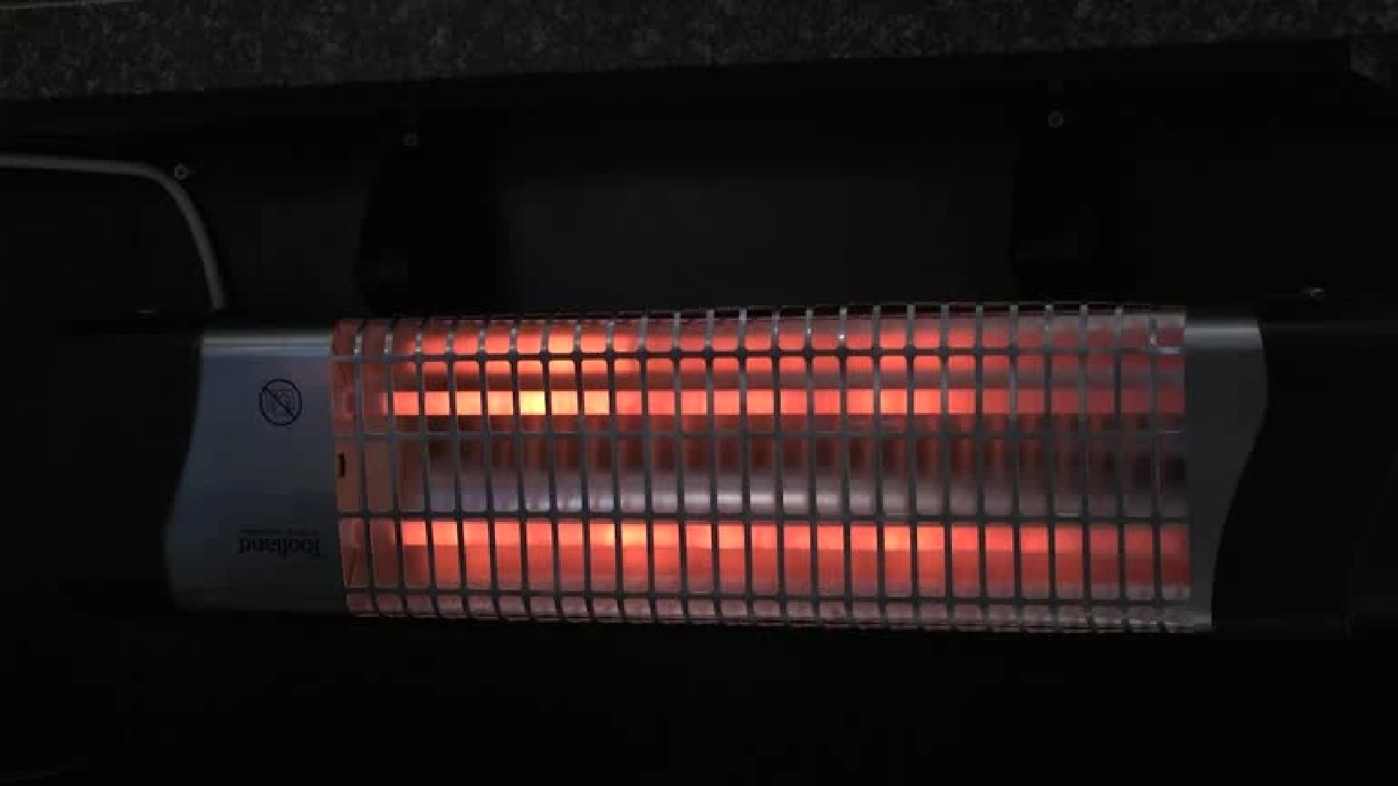 Belgian government to switch off lights, tax excess profits to lower energy use