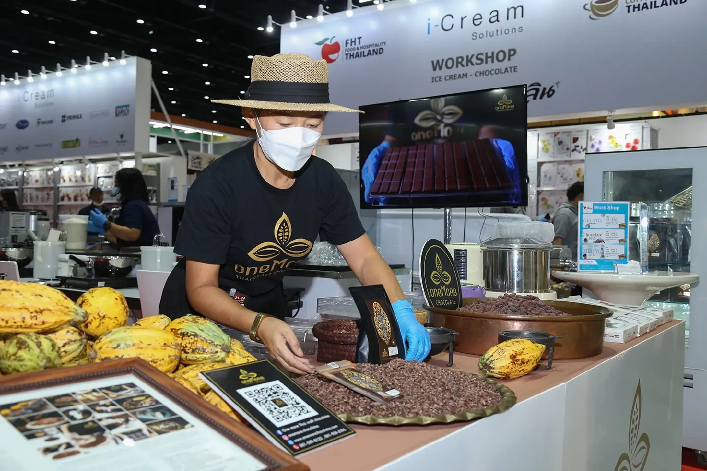 Ministry of Tourism drives Thai tourism to stimulate new phase economy Ministry of Tourism drives Thai tourism to stimulate new phase economy