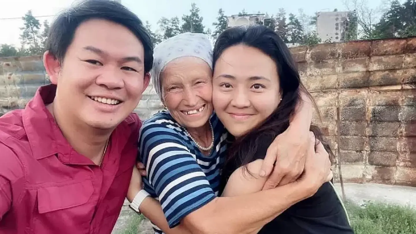 Singapore couple build bomb-resistant homes in Ukraine Singapore couple build bomb-resistant homes in Ukraine
