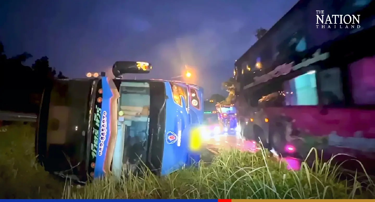 7 children hurt on field trip as bus overturns in Chanthaburi