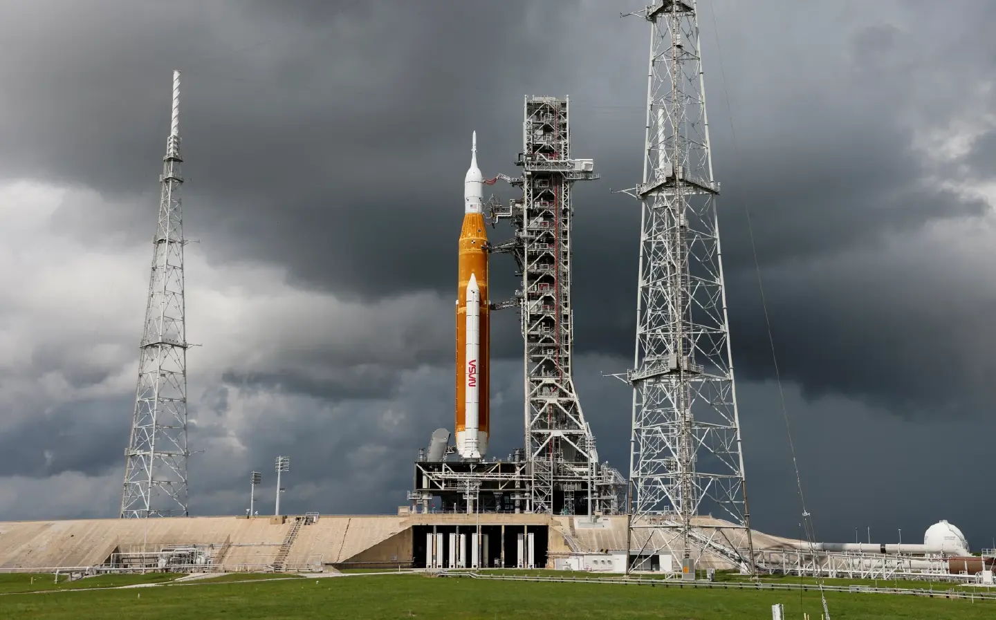 Fuel leak could delay first launch of Nasa's Artemis moon rocket until October