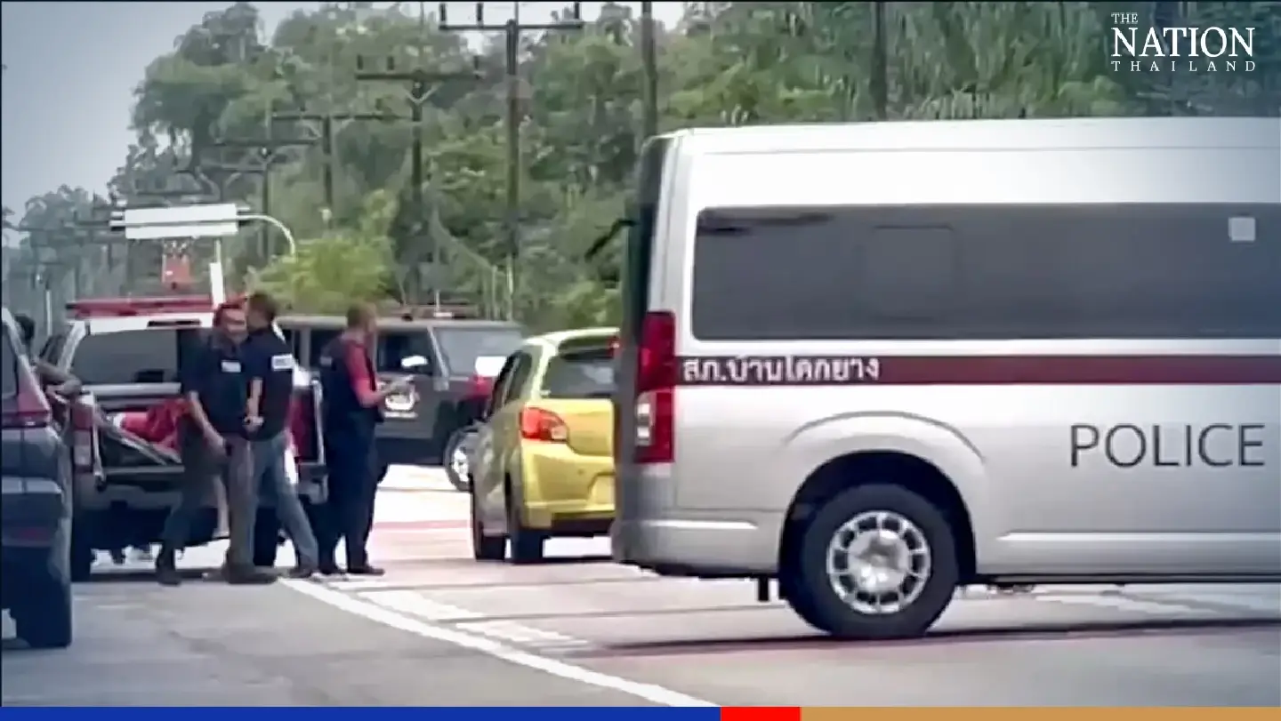 Manhunt for Trang SWAT member after 1 killed, 2 injured in pub brawl